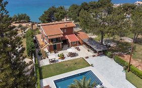 Anthoula'S House